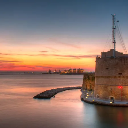 Qui Da Noi * Tarento